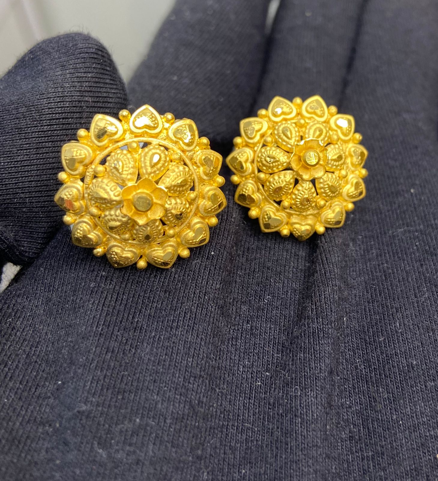 Chandrika Earings - 1Gram Gold